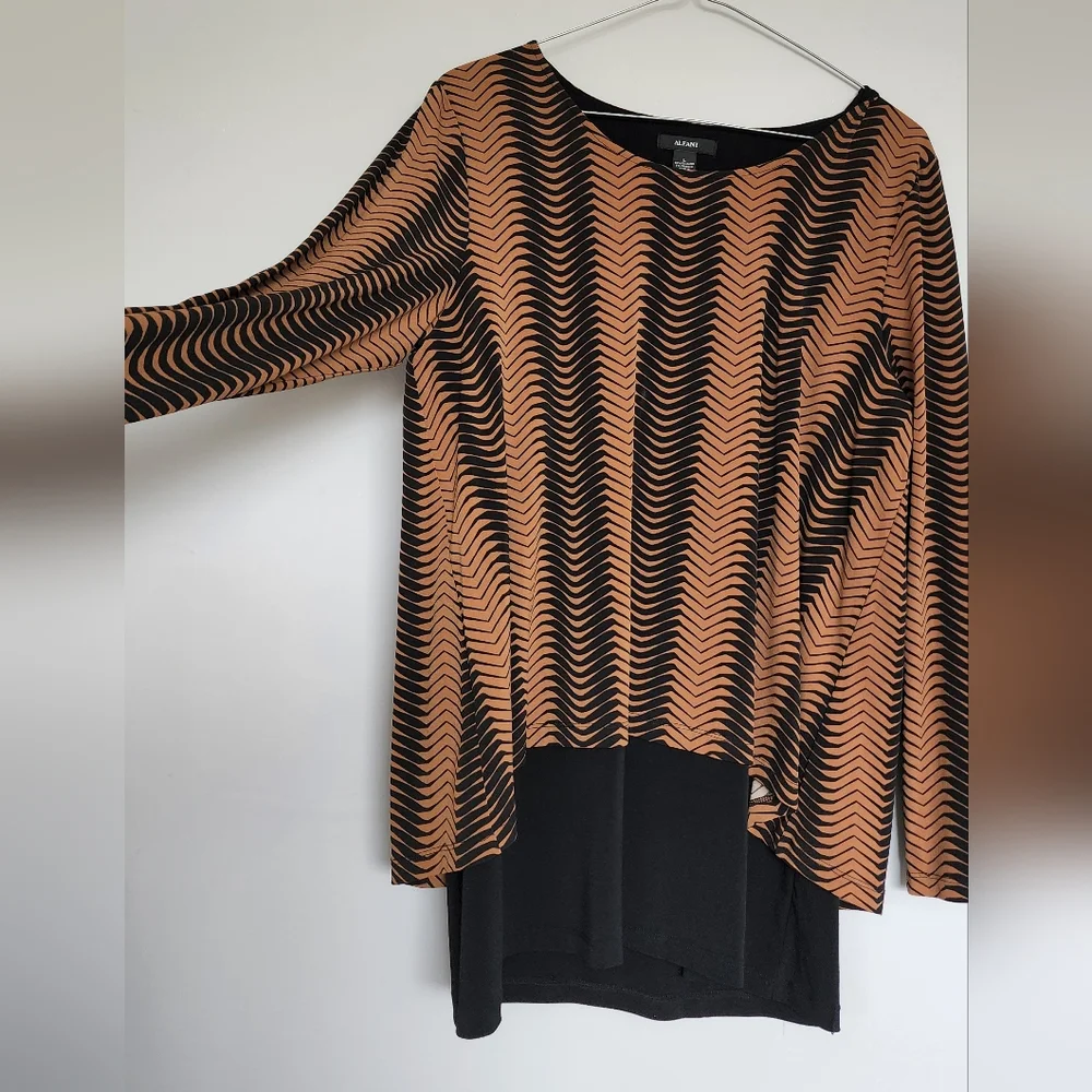 Alfani Tan Brown Rust Black Maternity Top Blouse - Picture 2 of 6